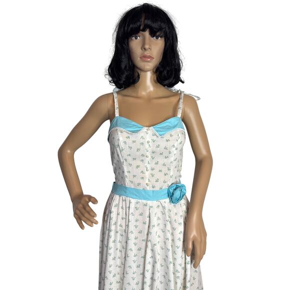 Vintage 60's spring meadow dress in white & blue froral circular XS - Picture 4 of 14